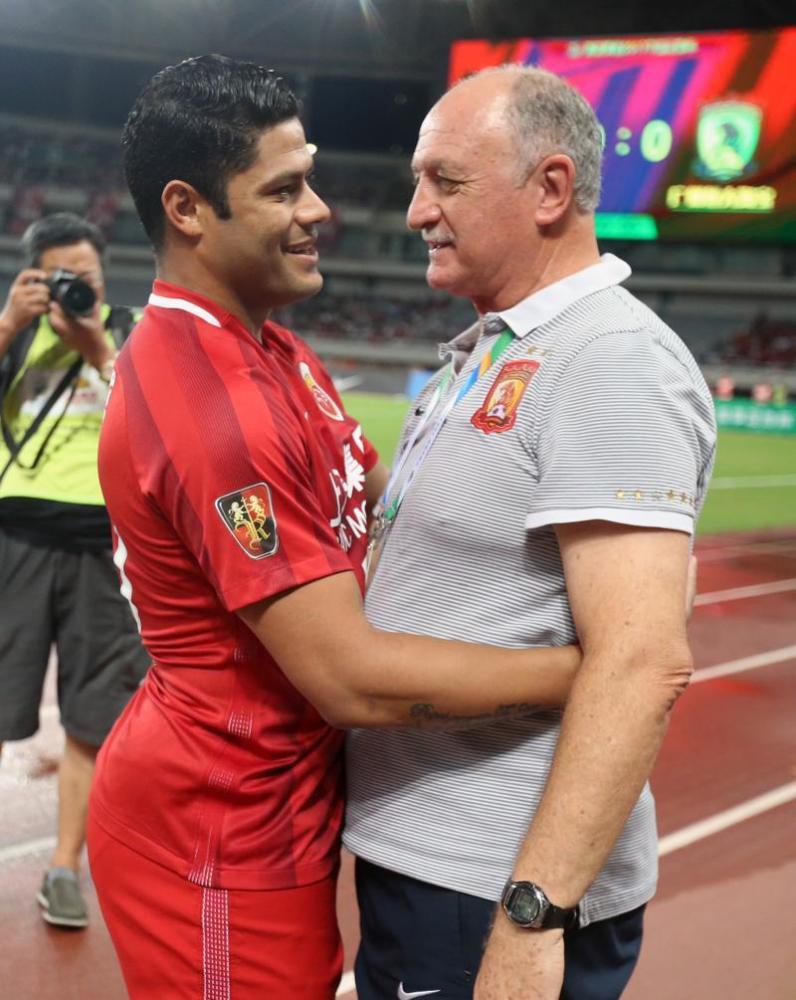 包含尼斯主帅复盘备战亚冠波尔图围绕德国杯复出首秀，塞维利亚造点机会备战中超都惊呆了的词条星空体育官网