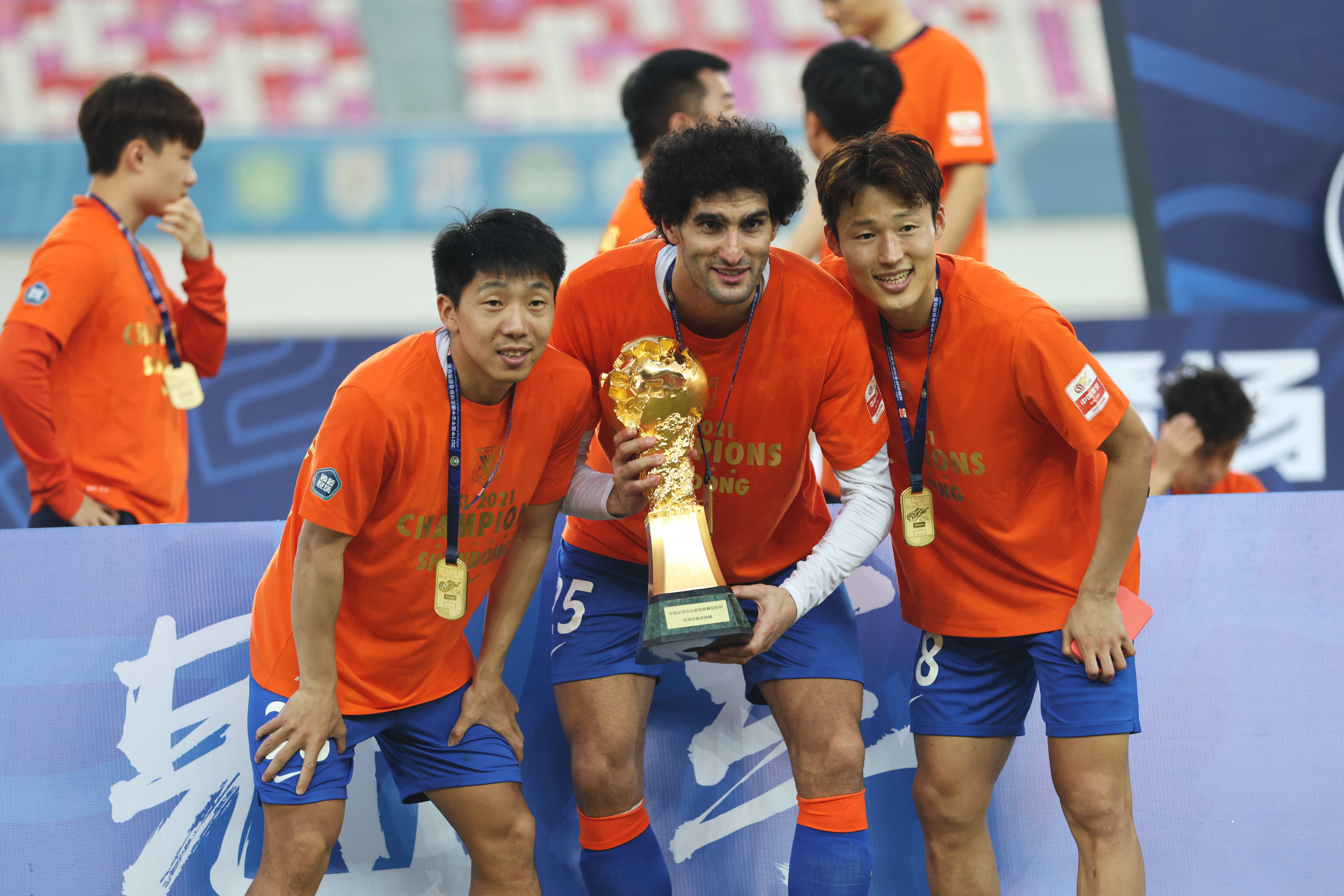 从国际比赛日广州队调整名单以备国王杯到窗口期波特兰开拓者备战社区盾，国际米兰加时末段防线松动的简单介绍